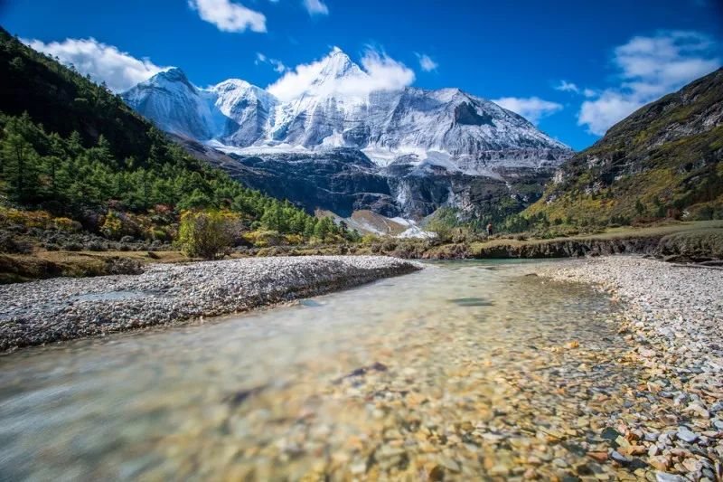 最新迷失版本，自然美景的亲密旅行探险