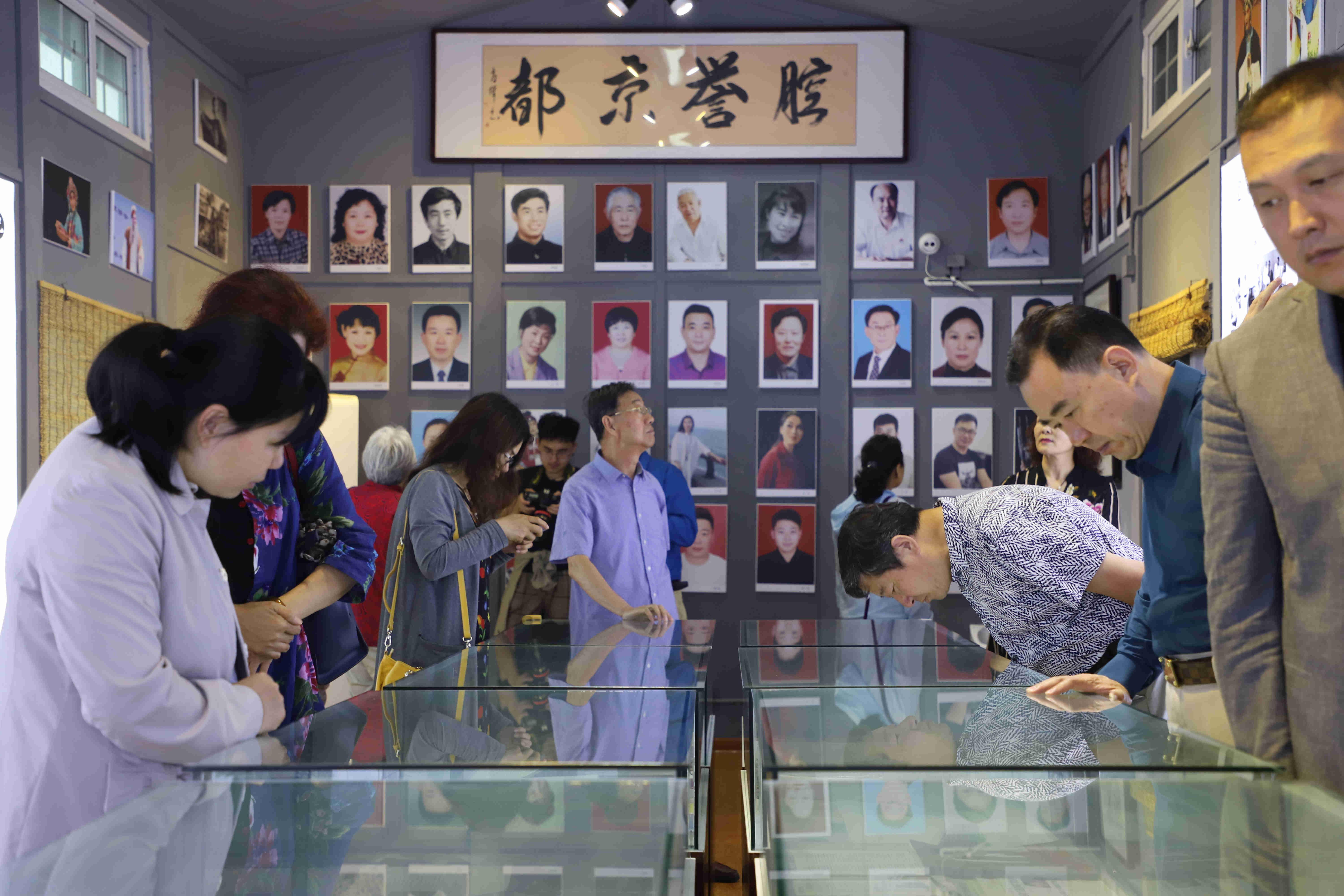 胶南人才网最新招聘信息，启程探索自然美景，随行招聘人才之旅