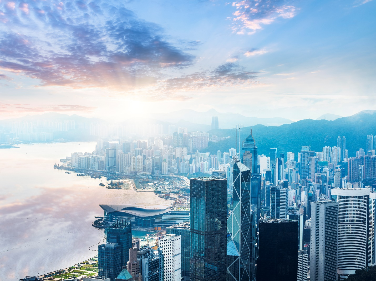 香港局势最新动态下的自然美景探索之旅，寻求内心平和与宁静